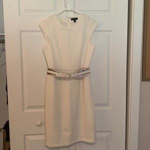 Worthington ladies creme dress.